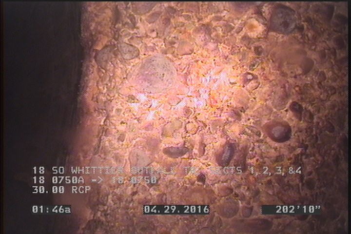 Surface Aggregate Projecting, from 08 to 04 o'clock, within 8 inches of joint: YES, Finish