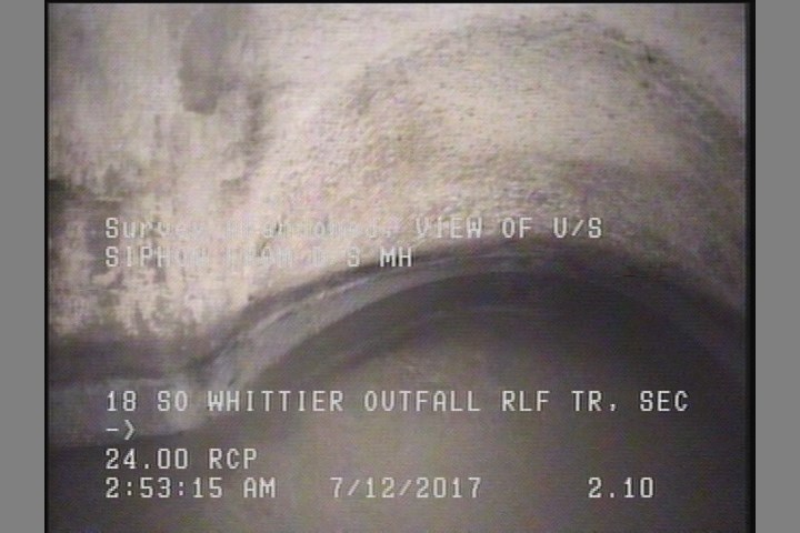 Survey Abandoned - VIEW OF U/S SIPHON FROM D/S MH