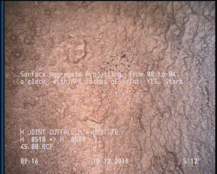 Surface Aggregate Projecting, from 08 to 04 o'clock, within 8 inches of joint: YES, Start