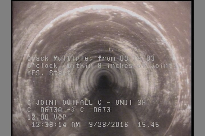 Crack Multiple, from 09 to 03 o'clock, within 8 inches of joint: YES, Start