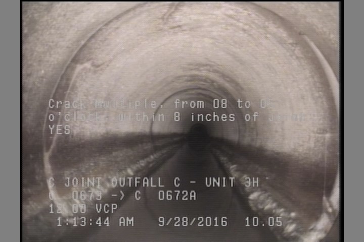 Crack Multiple, from 08 to 05 o'clock, within 8 inches of joint: YES