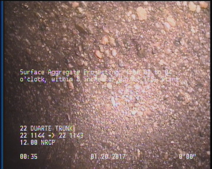 Surface Aggregate Projecting, from 08 to 04 o'clock, within 8 inches of joint: YES, Start
