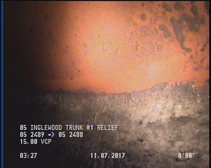 Deposits Attached Grease, 5 %of cross sectional area, from 03 to 09 o'clock, , within 8 inches of joint: YES, Start