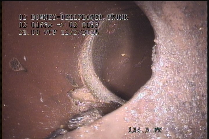 Tap Factory Made Defective, at 01 o'clock, -, within 8 inches of joint: NO, 6" - OPEN, BROKEN