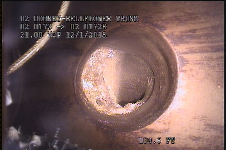 Tap Factory Made Defective, at 11 o'clock, -, within 8 inches of joint: YES, 6" - OPEN, 30% BLOCKED