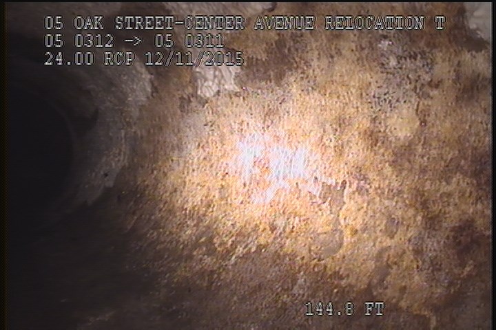 Surface Spalling, from 08 to 04 o'clock, within 8 inches of joint: NO