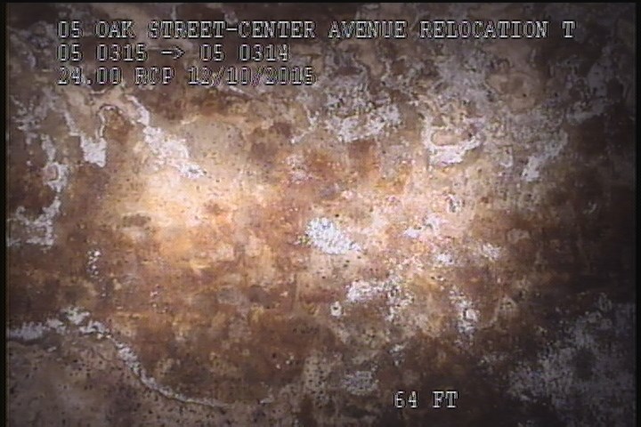 Surface Spalling, from 07 to 05 o'clock, within 8 inches of joint: YES