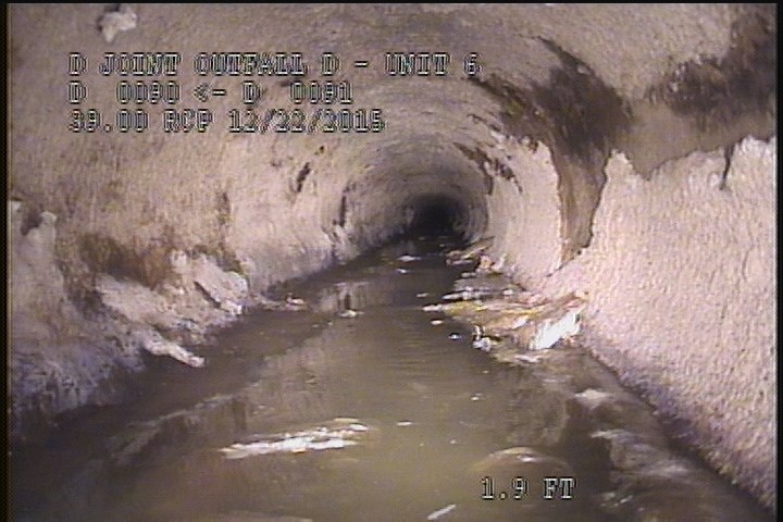 General Observation - MAG AND DEBRIS AT THE BOTTOM OF THE PIPE