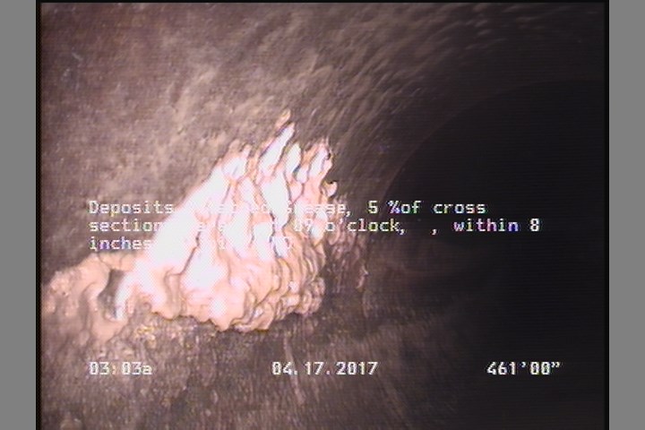 Deposits Attached Grease, 5 %of cross sectional area, at 09 o'clock, , within 8 inches of joint: NO