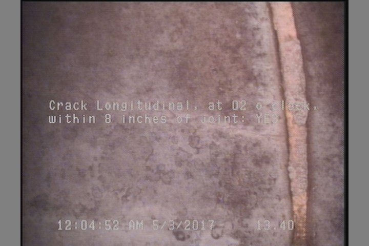 Crack Longitudinal, at 02 o'clock, within 8 inches of joint: YES