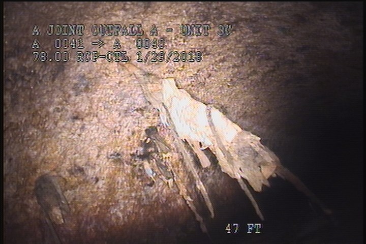 General Observation - POSSIBLE REBAR HANGING DOWN