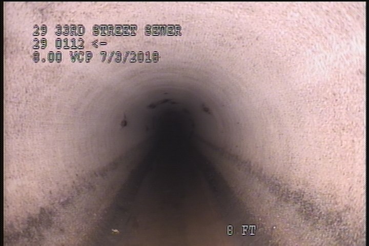 Surface Spalling, from 08 to 04 o'clock, within 8 inches of joint: YES, Start