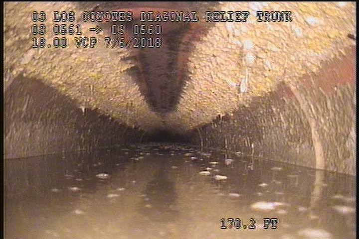 Deposits Attached Grease, 5 %of cross sectional area, from 10 to 02 o'clock, , within 8 inches of joint: YES, Start