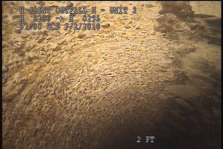 Surface Aggregate Projecting, from 09 to 03 o'clock, within 8 inches of joint: NO