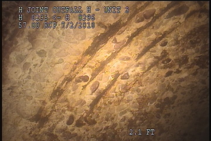 Surface Reinforcement Visible, at 12 o'clock, within 8 inches of joint: NO