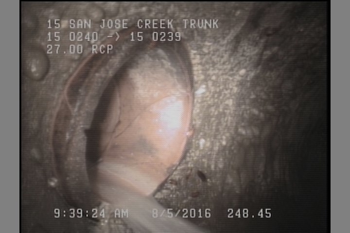 Tap Factory Made Active, at 10 o'clock, -, within 8 inches of joint: NO, 8"