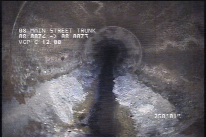 Deposits Settled Other, 3 %of cross sectional area, from 04 to 08 o'clock, , within 8 inches of joint: YES - SCALE