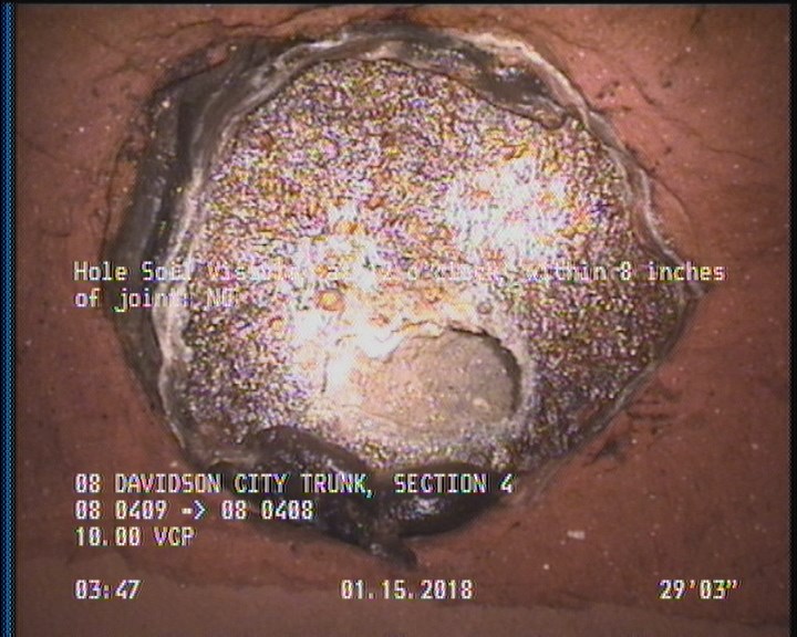 Hole Soil Visible, at 12 o'clock, within 8 inches of joint: NO
