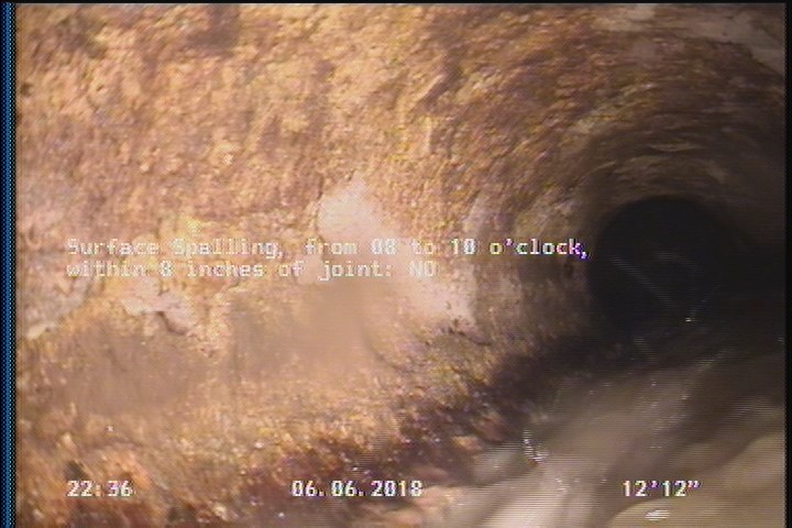Surface Spalling, from 08 to 10 o'clock, within 8 inches of joint: NO