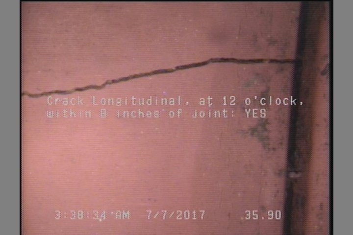 Crack Longitudinal, at 12 o'clock, within 8 inches of joint: YES