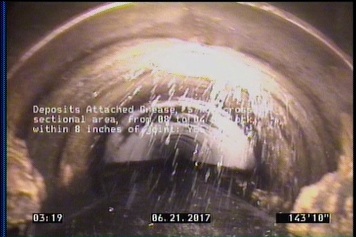 Deposits Attached Grease, 5 %of cross sectional area, from 08 to 04 o'clock, , within 8 inches of joint: YES