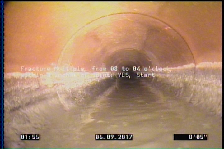 Fracture Multiple, from 08 to 04 o'clock, within 8 inches of joint: YES, Start