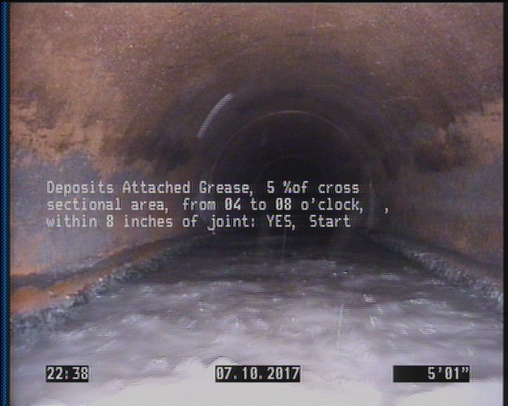 Deposits Attached Grease, 5 %of cross sectional area, from 04 to 08 o'clock, , within 8 inches of joint: YES, Start