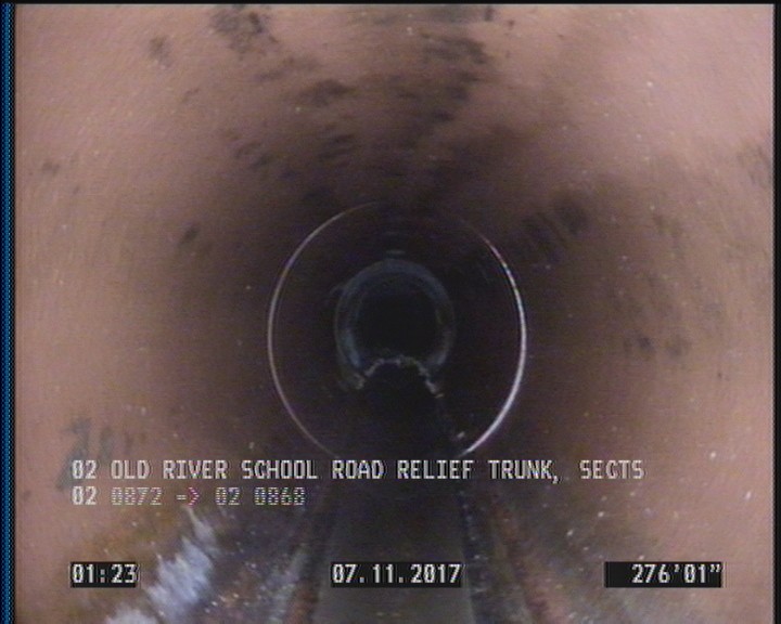 Deposits Attached Grease, 5 %of cross sectional area, from 05 to 07 o'clock, , within 8 inches of joint: YES, Start