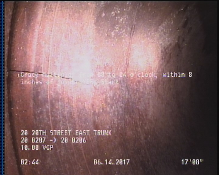Crack Multiple, from 08 to 04 o'clock, within 8 inches of joint: YES, Start