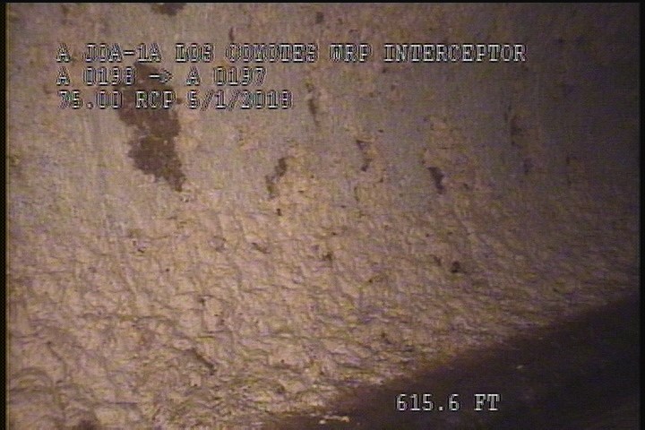 Surface Reinforcement Visible, from 08 to 04 o'clock, within 8 inches of joint: YES, Start - SLIGHTLY VISIBLE