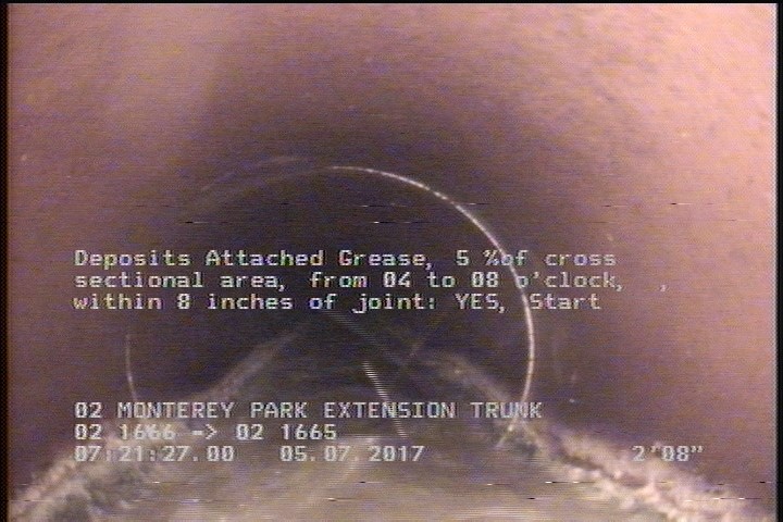 Deposits Attached Grease, 5 %of cross sectional area, from 04 to 08 o'clock, , within 8 inches of joint: YES, Start