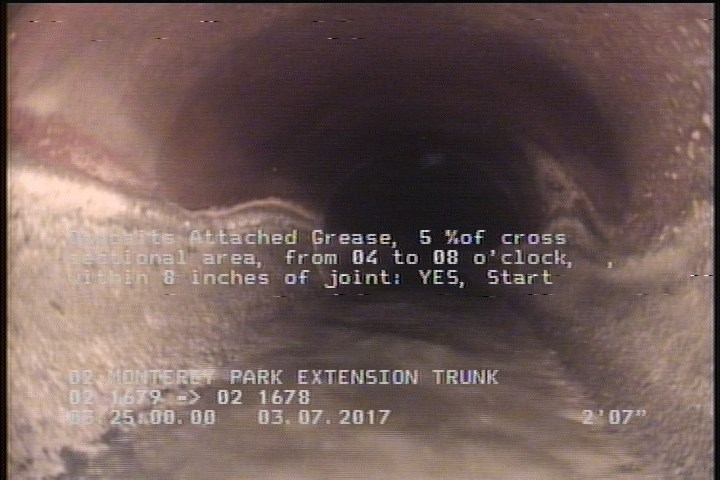 Deposits Attached Grease, 5 %of cross sectional area, from 04 to 08 o'clock, , within 8 inches of joint: YES, Start