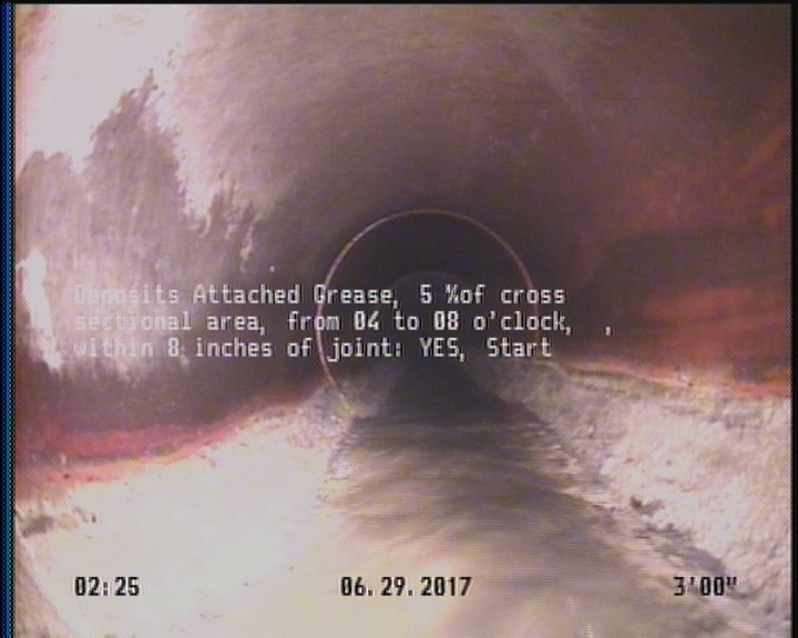 Deposits Attached Grease, 5 %of cross sectional area, from 04 to 08 o'clock, , within 8 inches of joint: YES, Start