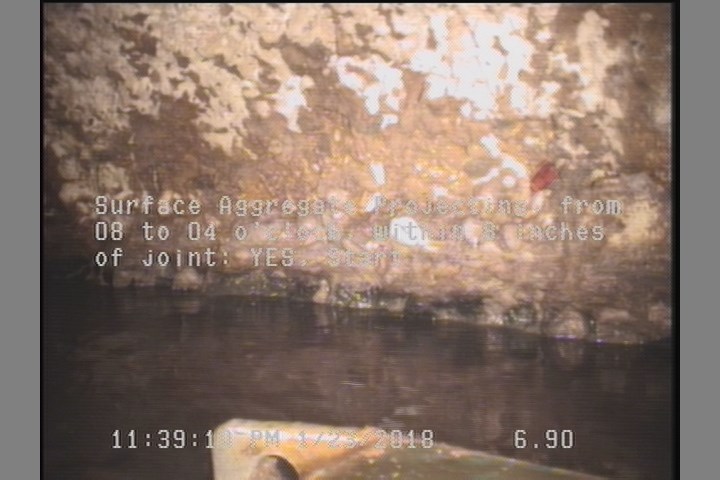 Surface Aggregate Projecting, from 08 to 04 o'clock, within 8 inches of joint: YES, Start