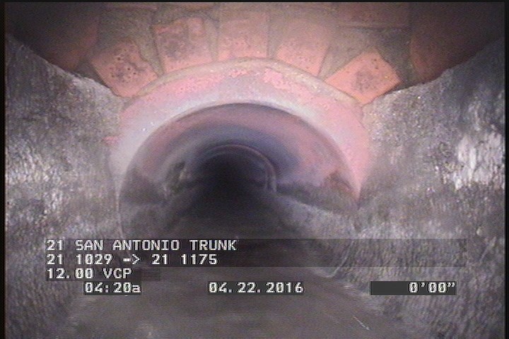 Deposits Attached Grease, 5 %of cross sectional area, from 03 to 09 o'clock, , within 8 inches of joint: YES, Start