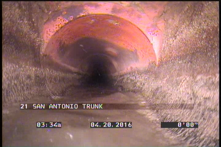 Deposits Attached Grease, 5 %of cross sectional area, from 03 to 09 o'clock, , within 8 inches of joint: YES, Start