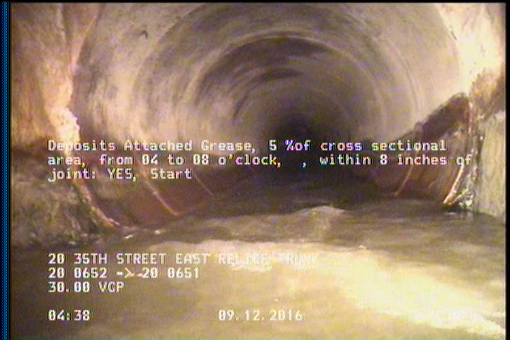 Deposits Attached Grease, 5 %of cross sectional area, from 04 to 08 o'clock, , within 8 inches of joint: YES, Start