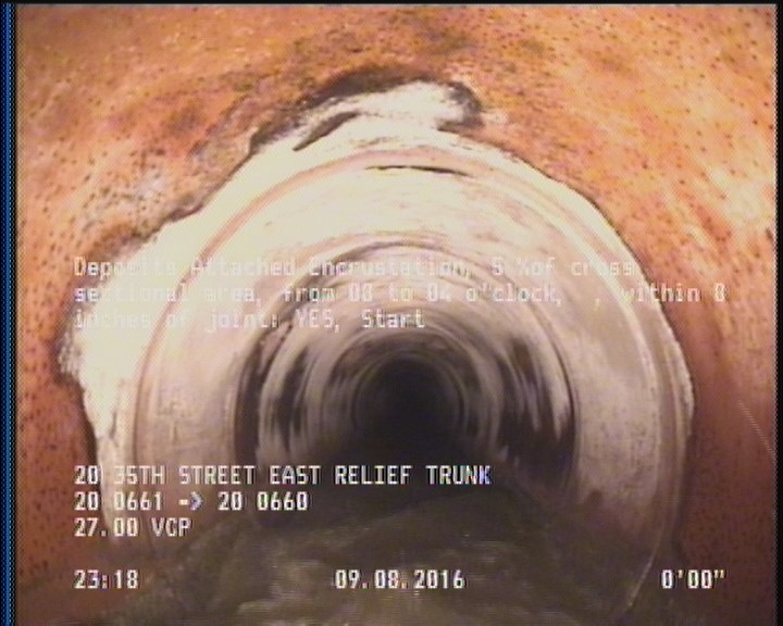 Deposits Attached Encrustation, 5 %of cross sectional area, from 08 to 04 o'clock, , within 8 inches of joint: YES, Start