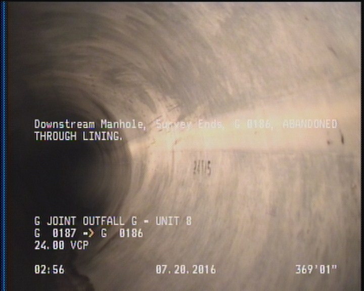 Downstream Manhole, Survey Ends - G 0186, ABANDONED THROUGH LINING.