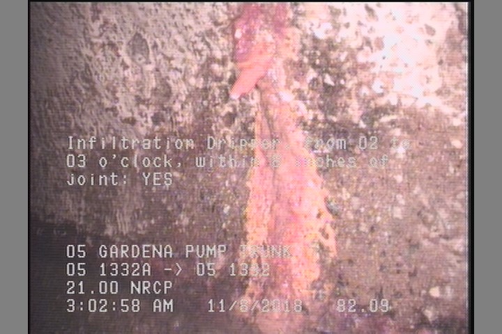 Infiltration Dripper, from 02 to 03 o'clock, within 8 inches of joint: YES