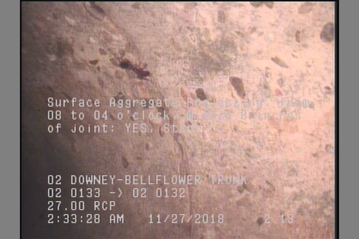 Surface Aggregate Projecting, from 08 to 04 o'clock, within 8 inches of joint: YES, Start