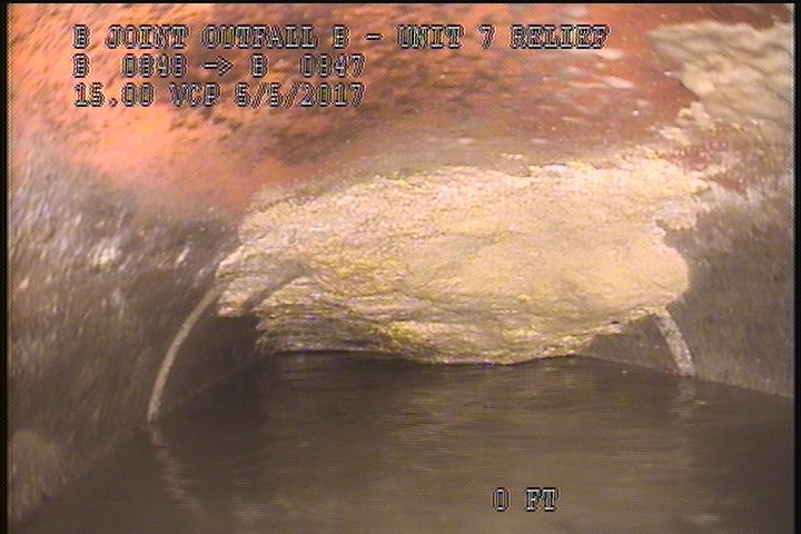 Deposits Attached Grease, 30 %of cross sectional area, from 09 to 03 o'clock, , within 8 inches of joint: YES