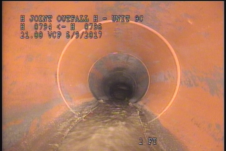 Surface Spalling, from 07 to 05 o'clock, within 8 inches of joint: YES, Start