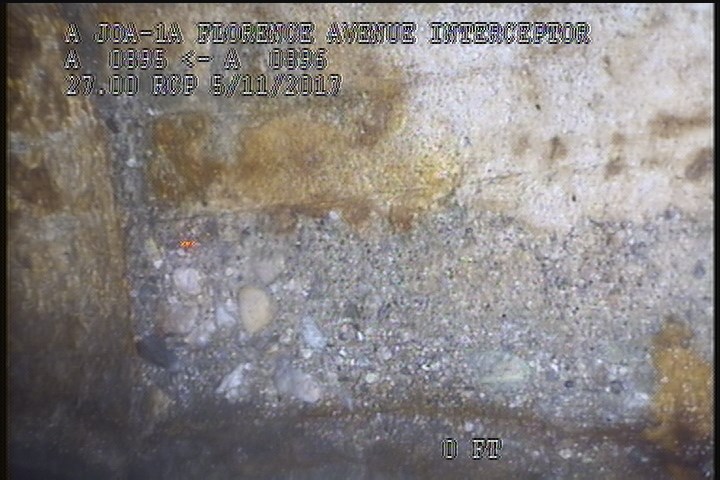 Surface Aggregate Visible, from 09 to 03 o'clock, within 8 inches of joint: YES, Start - SEVRE AGG VERY SPORATIC