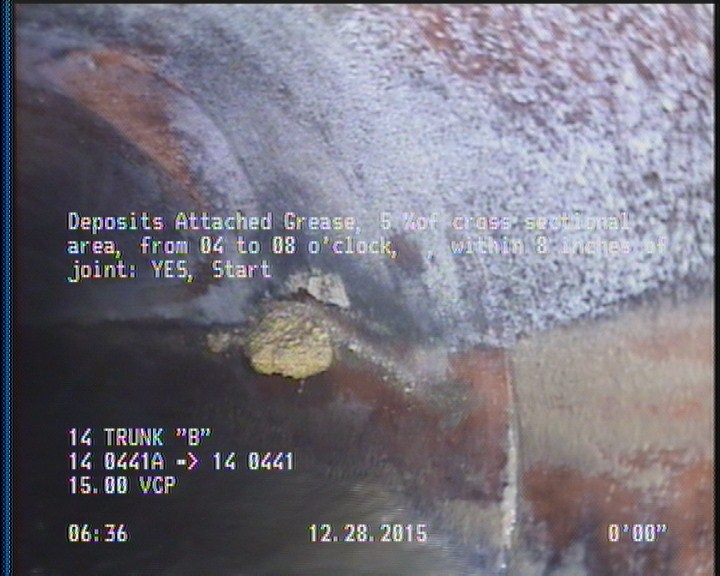 Deposits Attached Grease, 5 %of cross sectional area, from 04 to 08 o'clock, , within 8 inches of joint: YES, Start