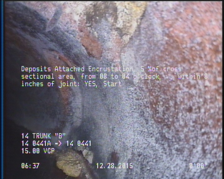 Deposits Attached Encrustation, 5 %of cross sectional area, from 08 to 04 o'clock, , within 8 inches of joint: YES, Start