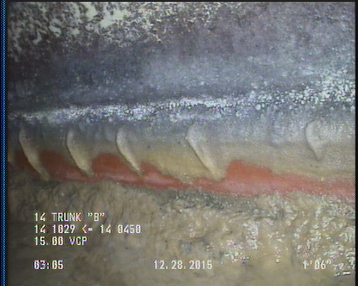 Deposits Attached Grease, 5 %of cross sectional area, from 04 to 08 o'clock, , within 8 inches of joint: YES, Start