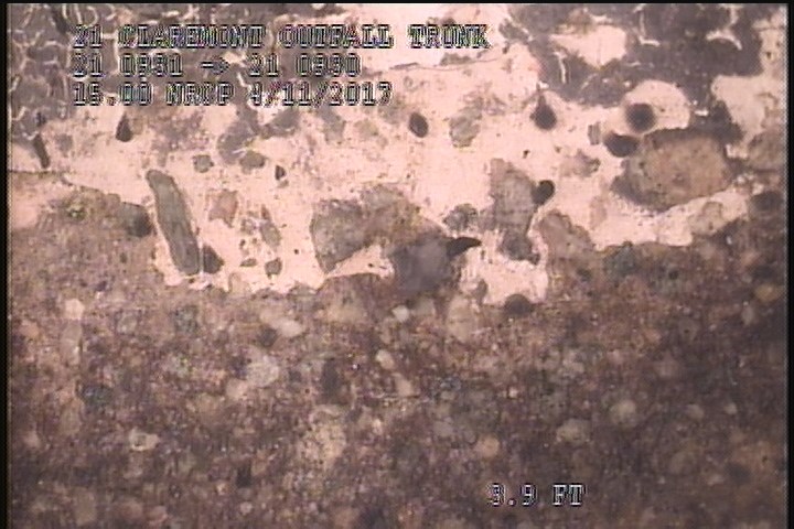 Surface Aggregate Projecting, from 08 to 04 o'clock, within 8 inches of joint: YES, Start - SEVERE AGG