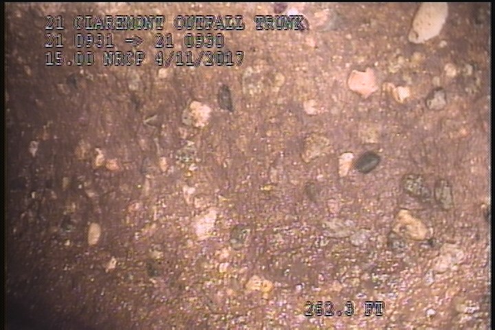 Surface Aggregate Projecting, from 08 to 04 o'clock, within 8 inches of joint: NO - SEVERE AGG