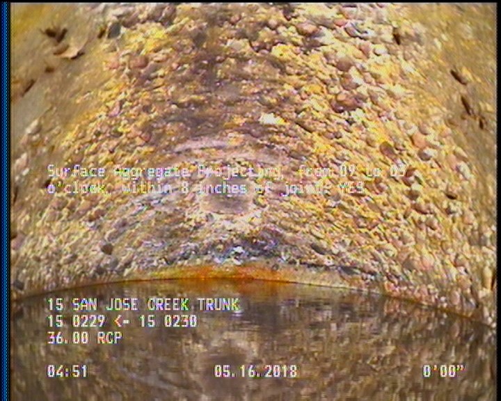 Surface Aggregate Projecting, from 09 to 03 o'clock, within 8 inches of joint: YES